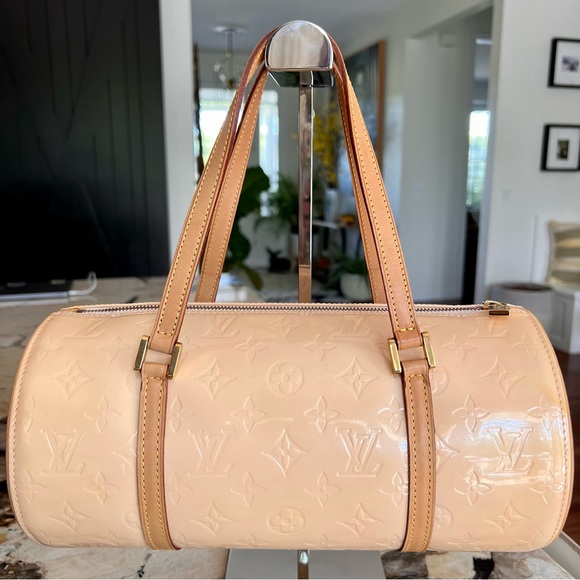 - Louis Vuitton Vernis Bedford Bag - Picture 2 of 15